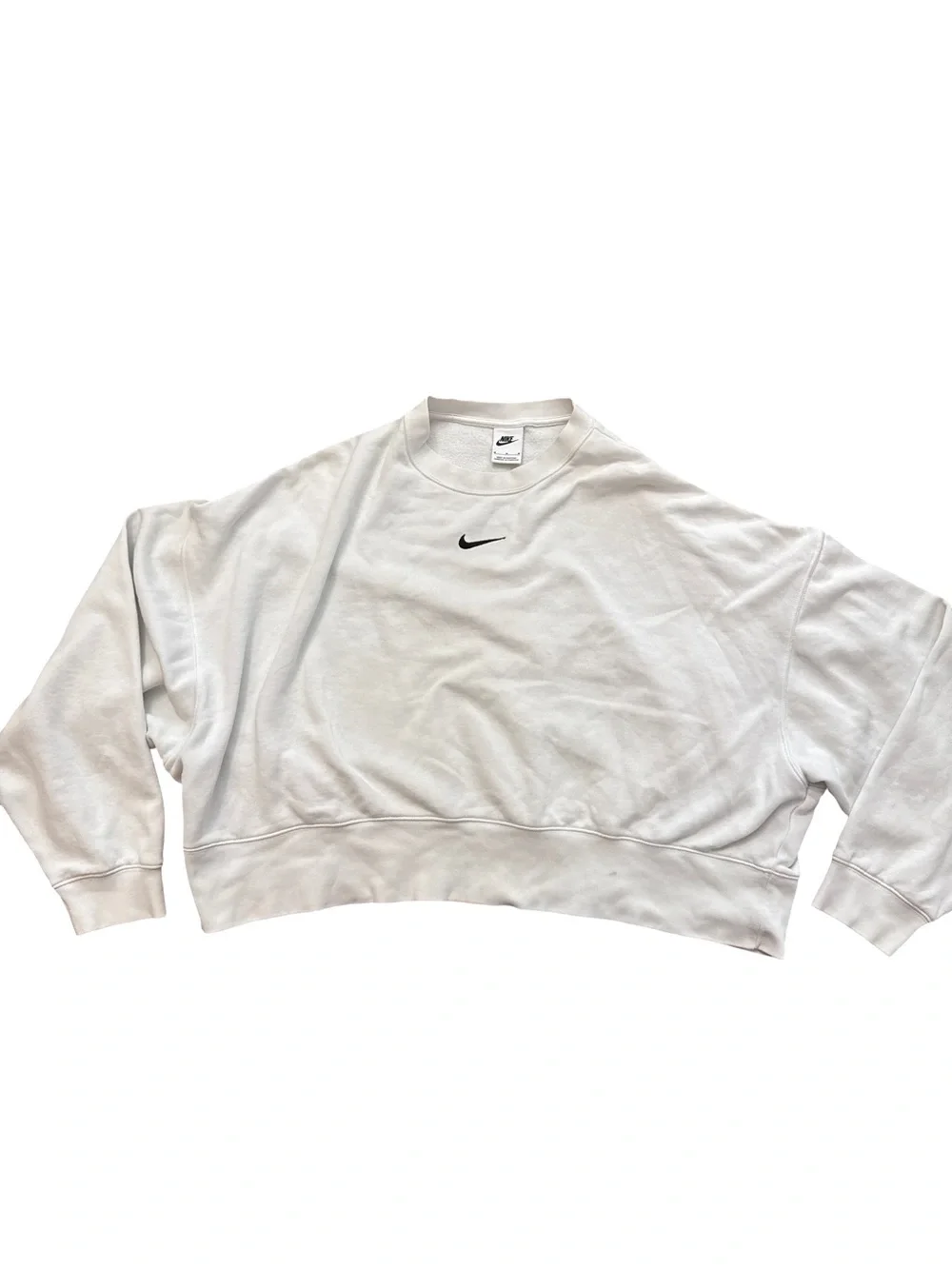 Nike Women’s White Crop Box Style Sweatshirt Size Medium Center Swoosh Logo Nike